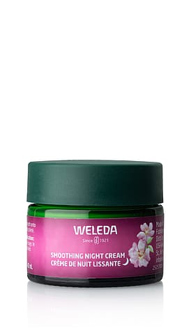Smoothing Day Cream with Wild Rose & White Tea - Weleda