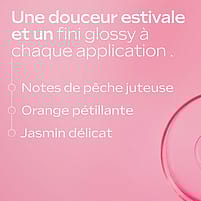 Pêche pink peach sur fond rose