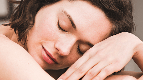 Femme à l'extérieur