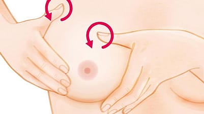 Masaje antiestrias en los senos