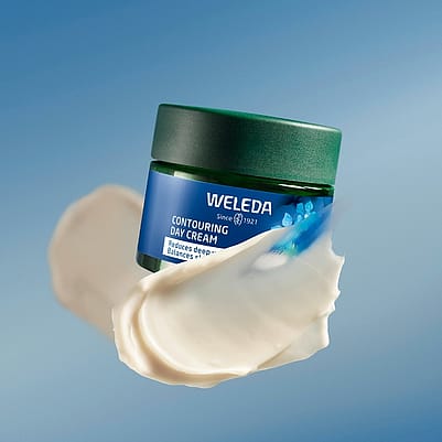 Weleda Contouring Day Cream jar and cream texture