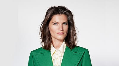 Frau Dr. Léa Steinacker