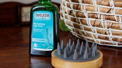 revitalising hair tonic and brush
