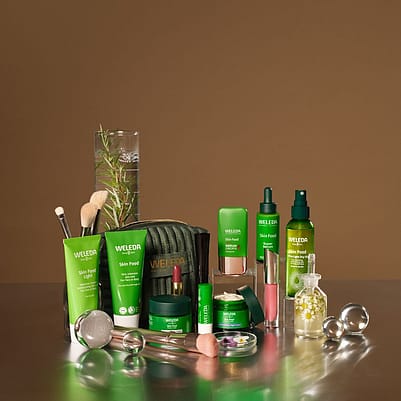 Weleda Skin Food Make-up péče, podkladová báza pod make-up