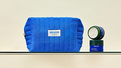 trousse bleue vide Weleda