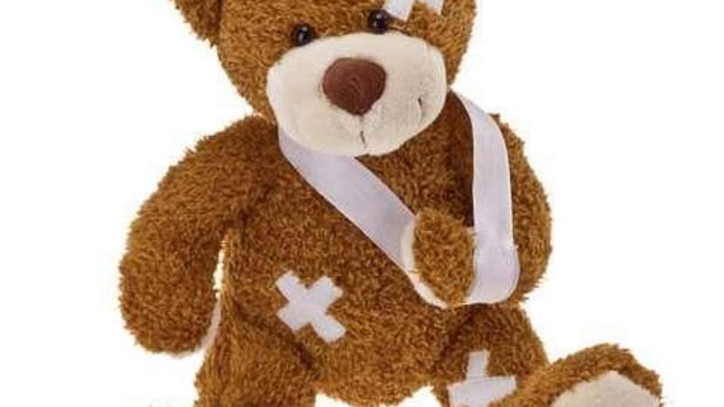 Ours en peluche blessé