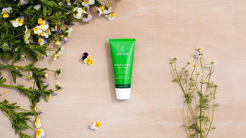 Skin Food mit Blüten