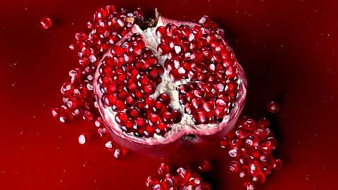 Aufgeschnittener Granatapfel