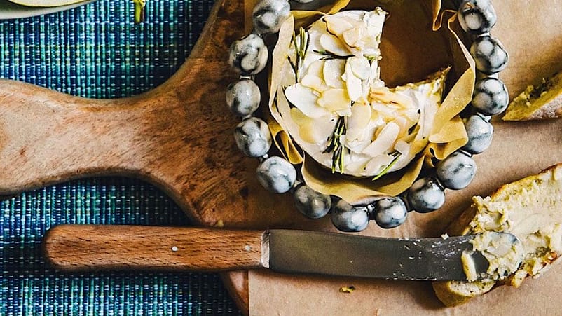 Camembert mit Rosmarin