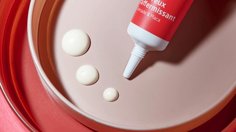 textura del contorno de ojos de granada y maca