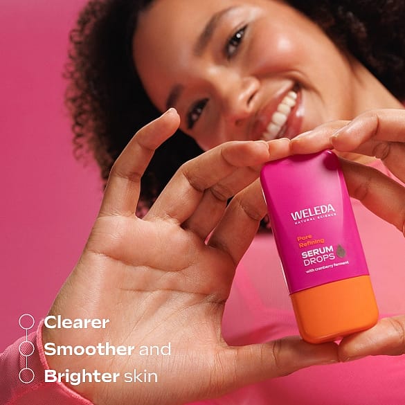 Modelo mostrando el Booster Perfeccionador