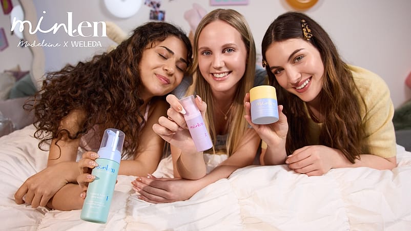 Drei junge Mädchen mit minLen Produkten