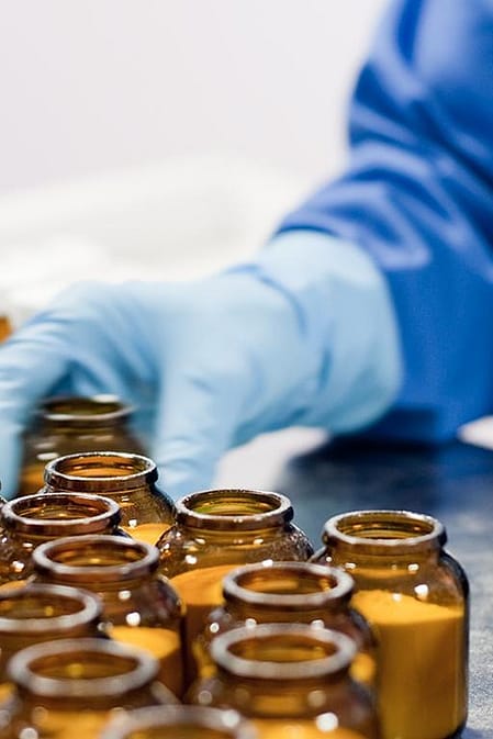 Detailný pohľad na antropozofickú medicínu Weleda – rozhovor o holistickom prístupe k zdraviu, prepojení tela, mysle a ducha a sile prírody pri vývoji liekov a prírodnej starostlivosti.