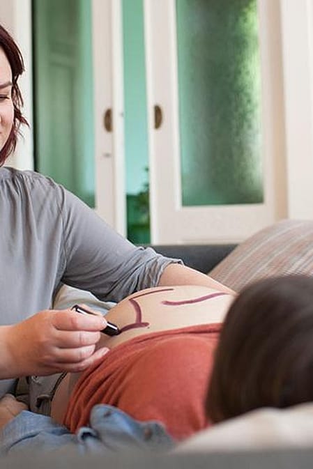 matrona dia del parto