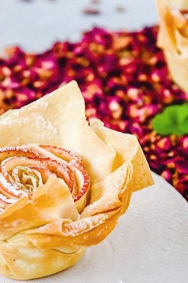 Tartelette bouton de rose pomme-amande