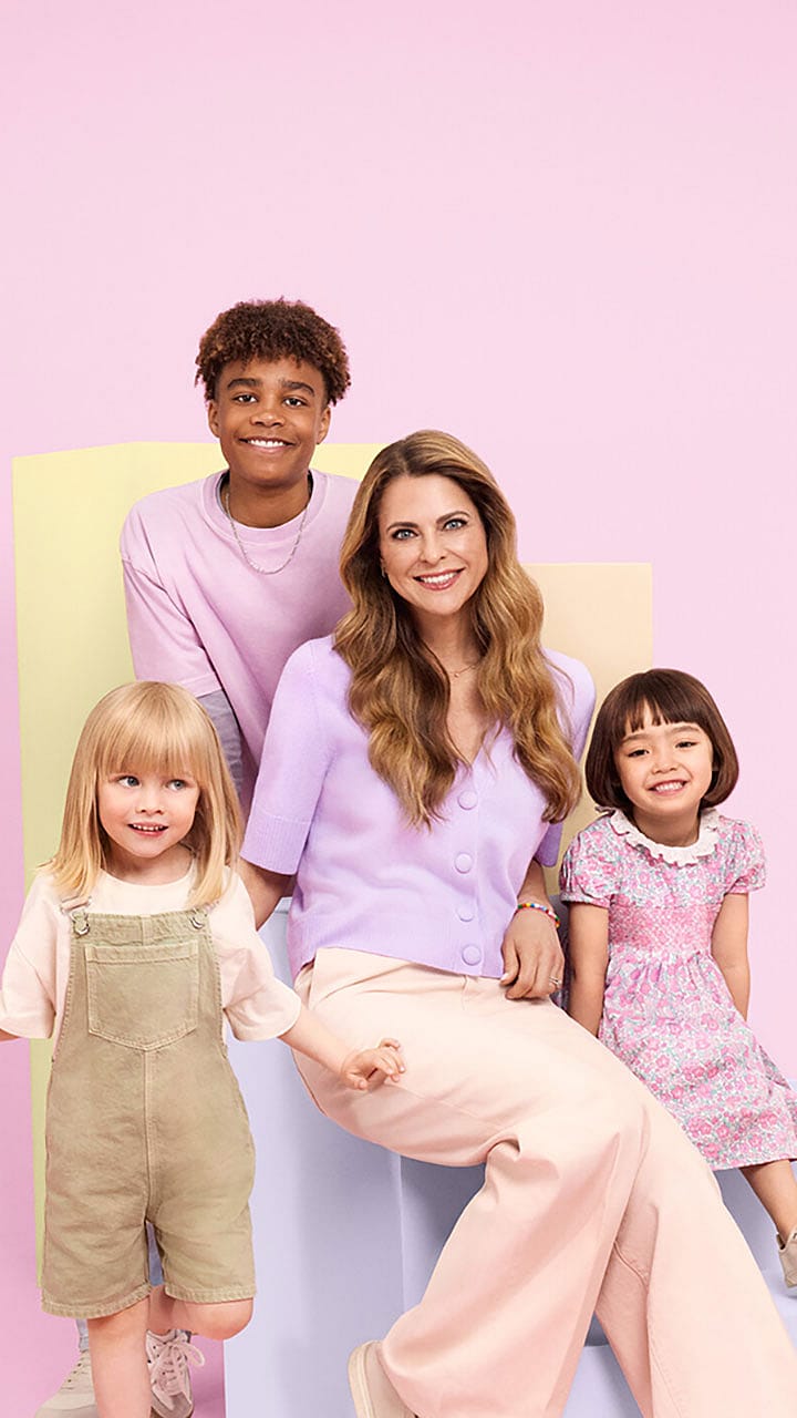 Princesse Madeleine avec des enfants