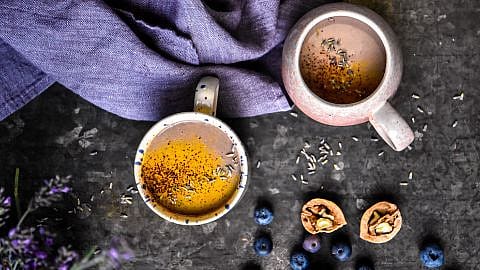 Schlummertrunk in Tassen