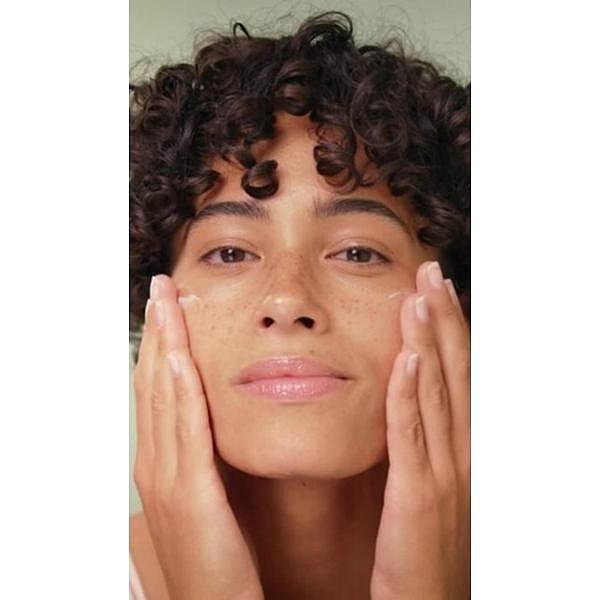 Hydrating Day Cream - Iris