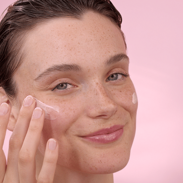 Crème de Jour lissante Rose Musquée & Thé blanc