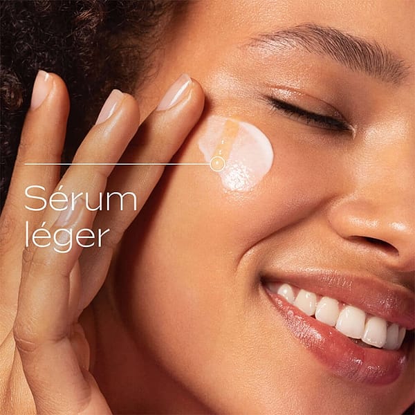Pore refining serum drops. Sérum léger.