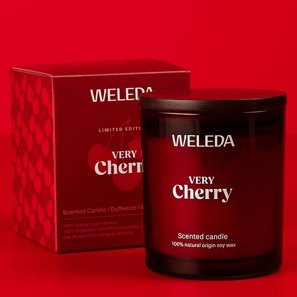 very cherry sented candle