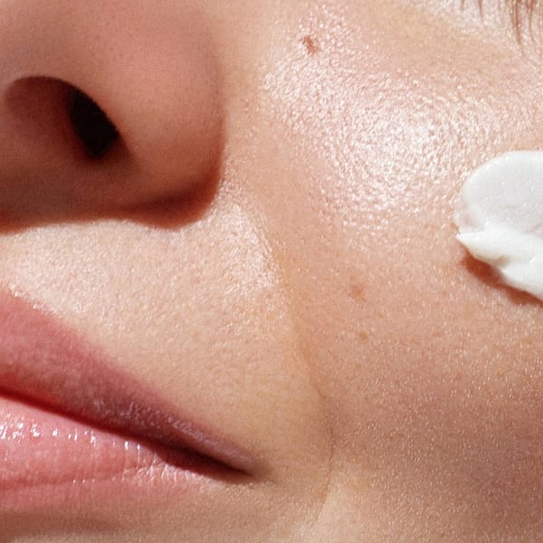 Crema de Día Calmante de Almendra