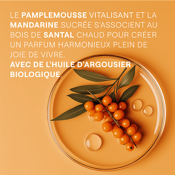 Branche d'argousier. Le pamplemousse vivifiant et la mandarine sucrée s'associent au bois de santal chaud pour créer un parfum harmonieux plein de joie de vivre.